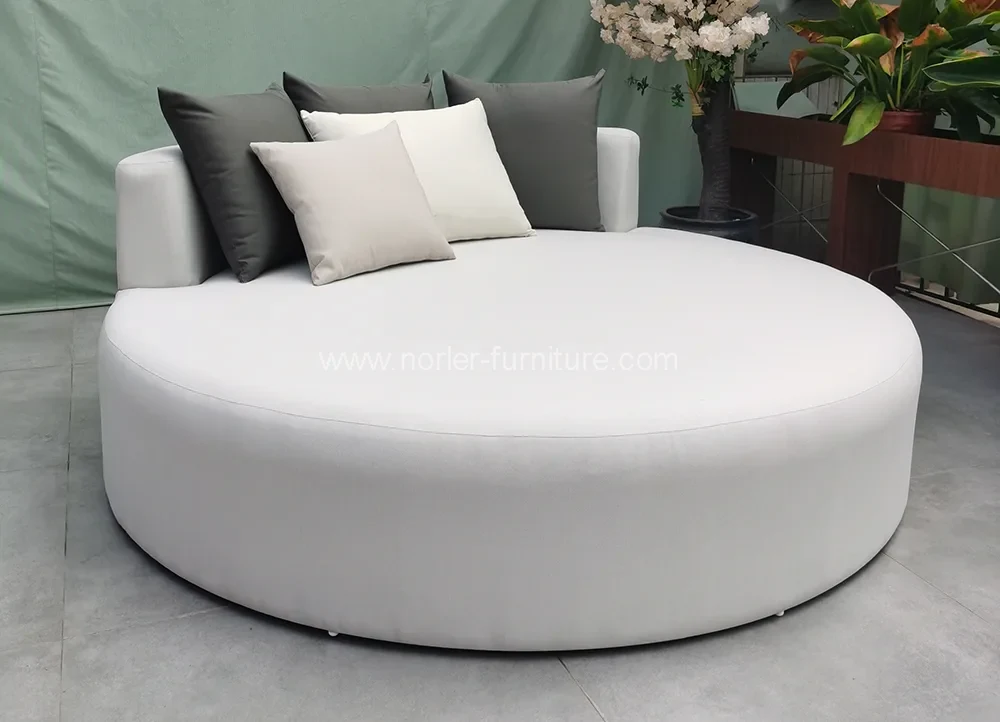 Waterproof Outdoor Furniture Round Sun Bed