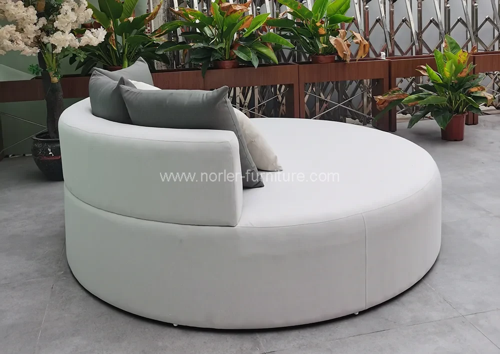 Waterproof Outdoor Furniture Round Sun Bed